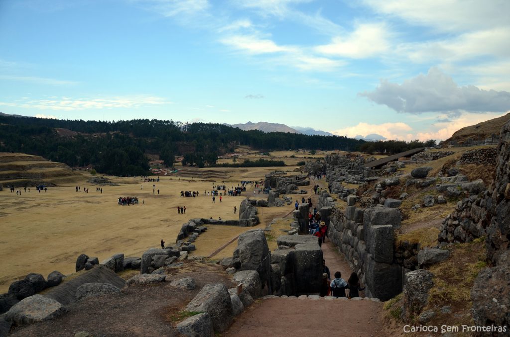 Sacsayhuaman durante o city tour em cusco