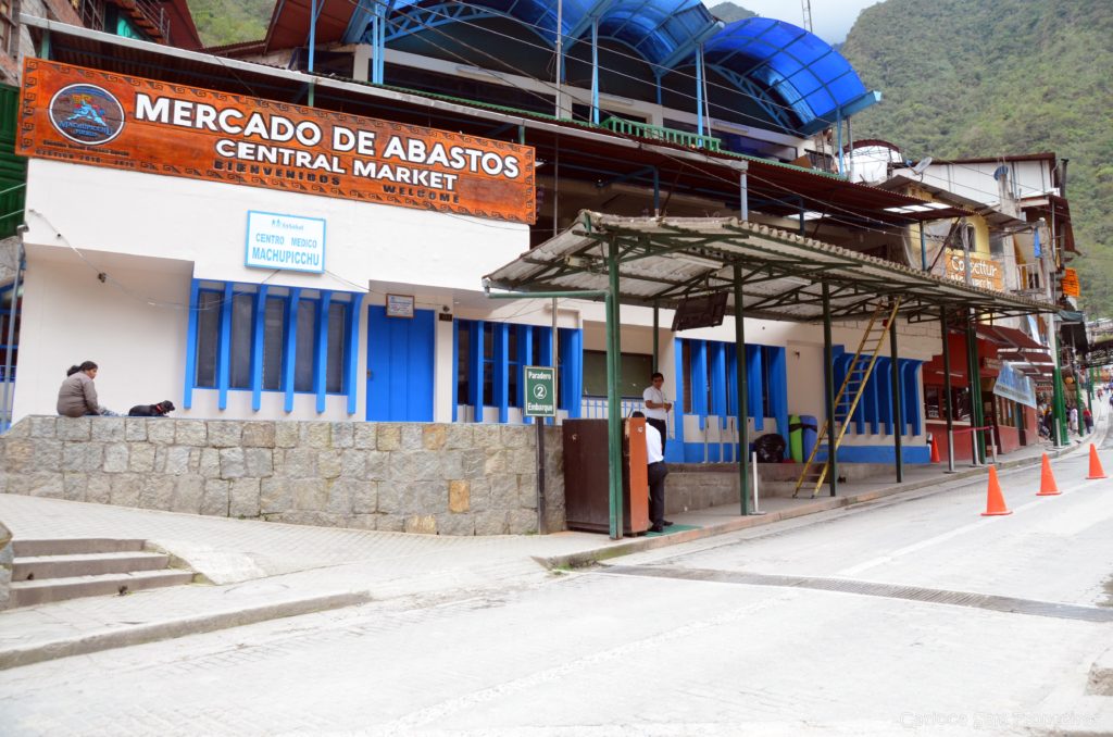 Ponto do ônibus para Machu Picchu