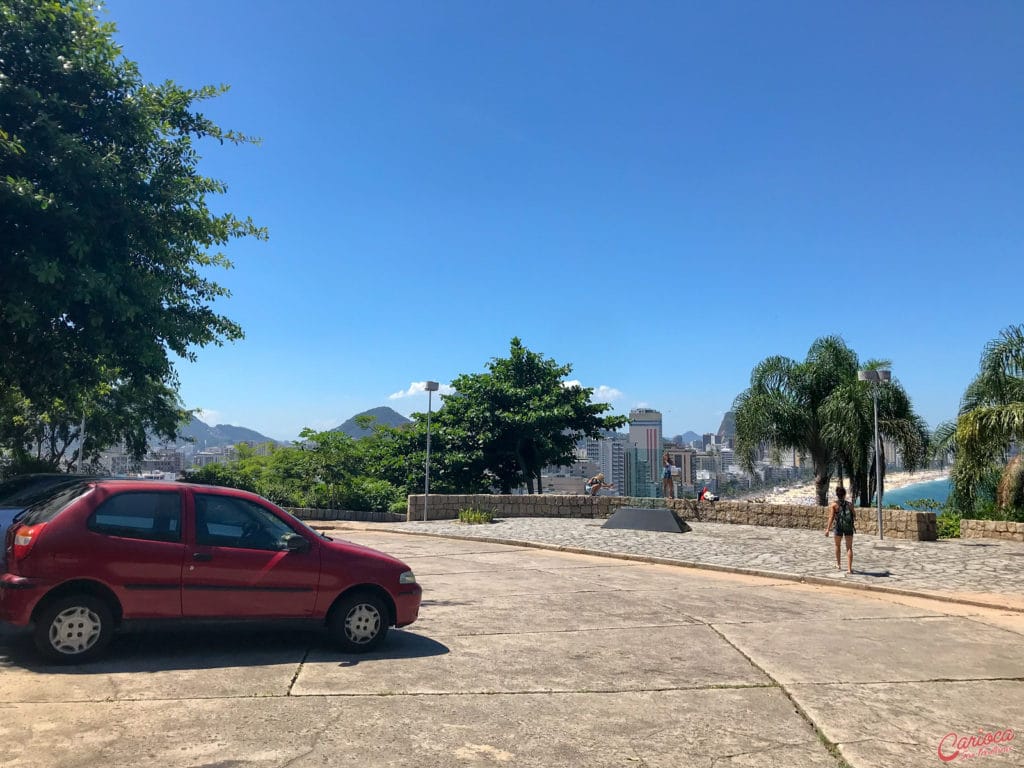 Estacionamento Mirante Dois Irmãos