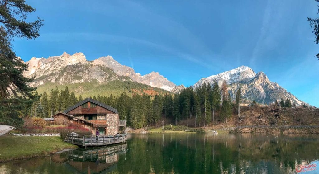 Lago Mosigo nas Dolomitas