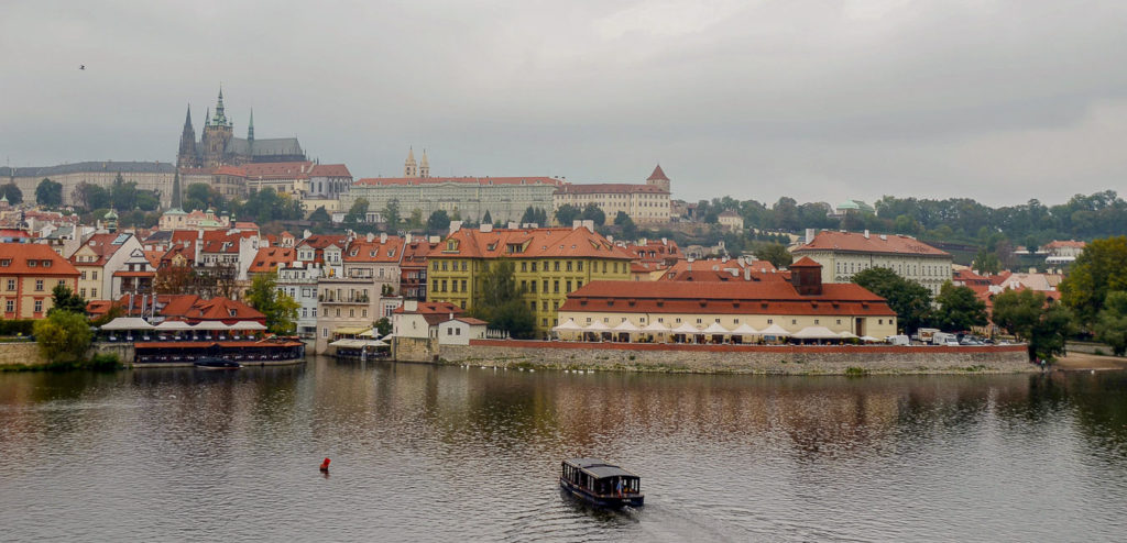 Castelo de Praga, o que fazer no maior castelo do mundo Praga