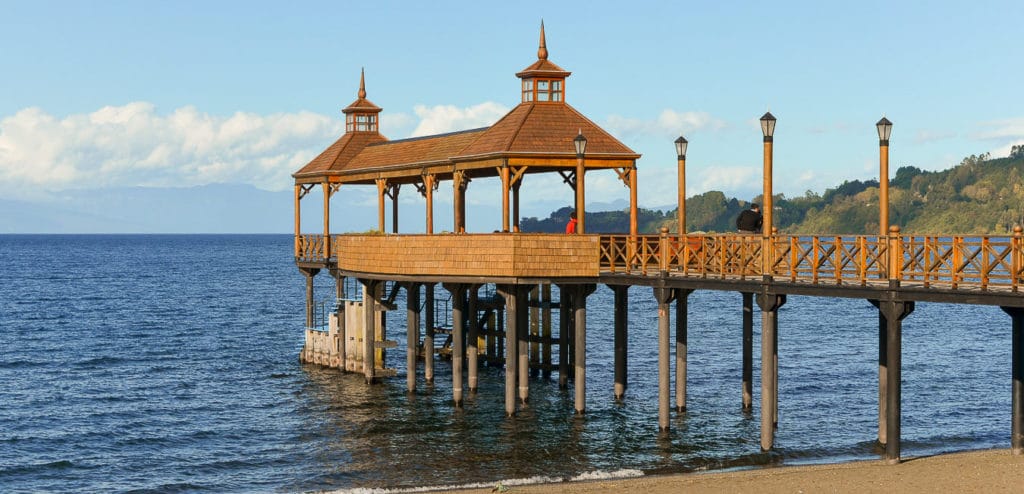 Deck no Lago Llanquihue em Frutillar
