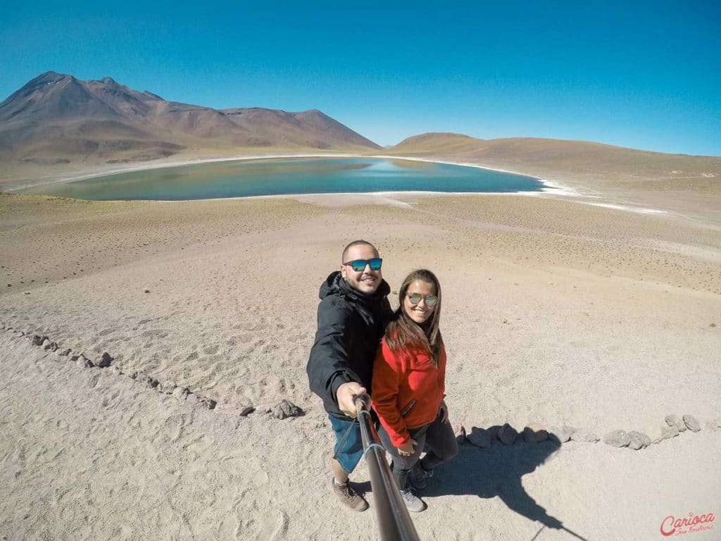 Laguna Miñiques nas Lagunas Altiplanicas do Deserto do Atacama