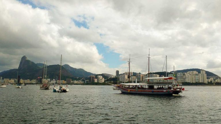 Mureta da Urca: cerveja gelada e vista panorâmica na famosa Pobreta da Urca Mureta da Urca