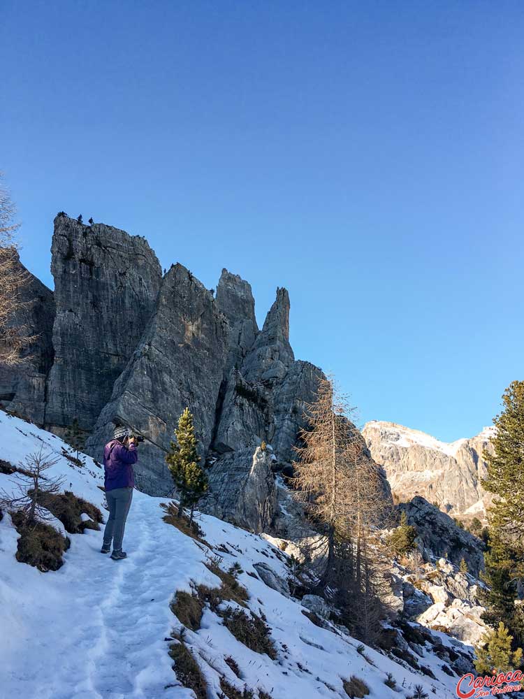 Trilha nas Dolomitas