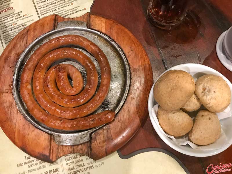 Linguiça recheada com queijo Therezopolis Pub