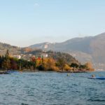 Lago di Garda em Riva del Garda Italia