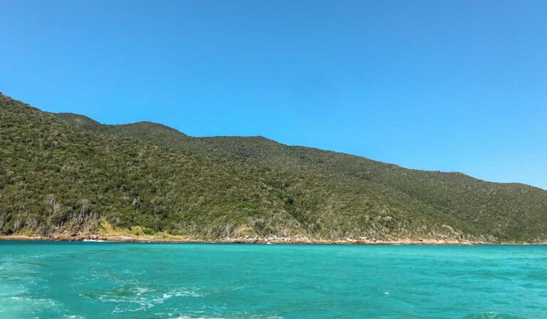 Passeio de barco em Arraial do Cabo