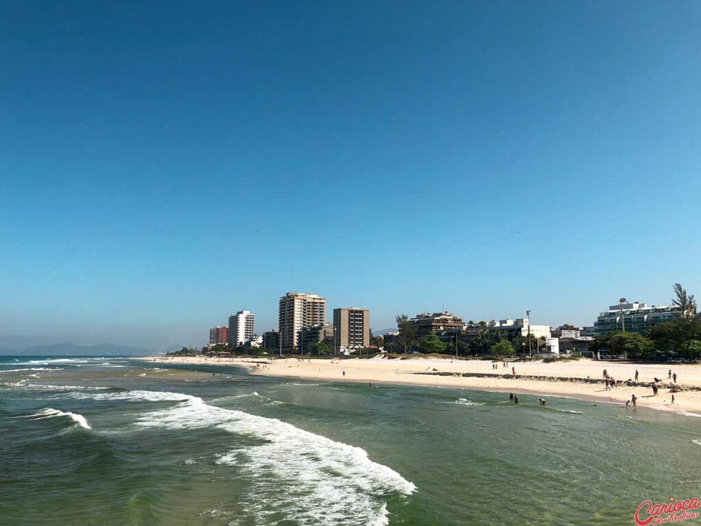 Orla da praia da Barra da Tijuca