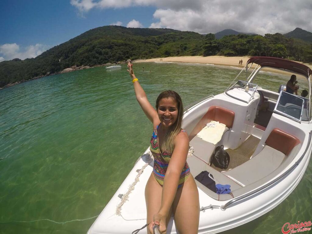 Passeio de barco em Ilha Grande