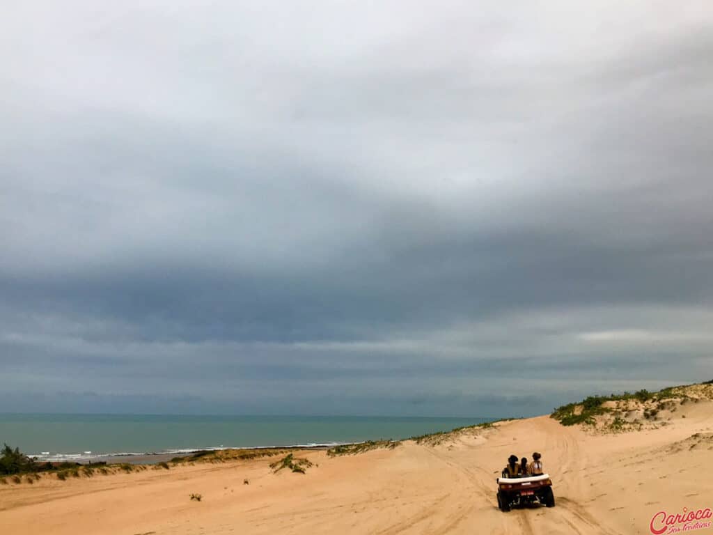 Passeio de buggy em Canoa Quebrada