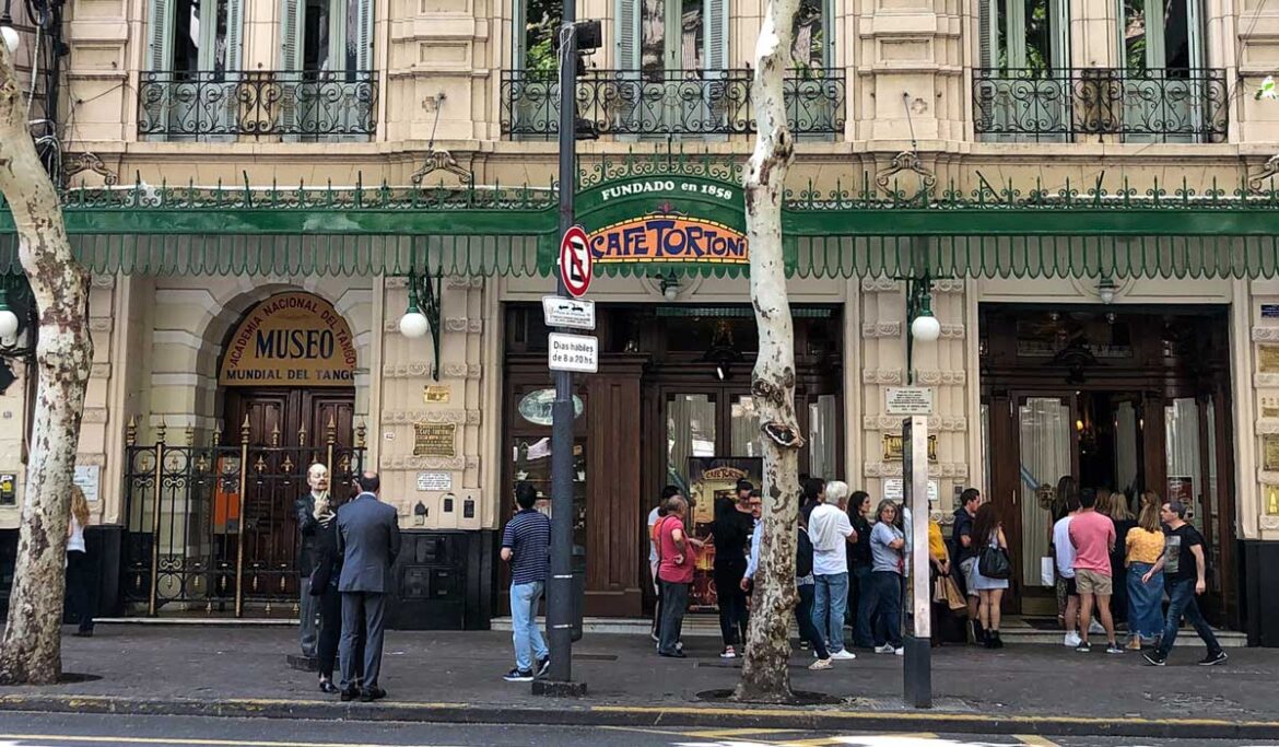 Gran Café Tortoni: um ícone para visitar em Buenos Aires Café Tortoni