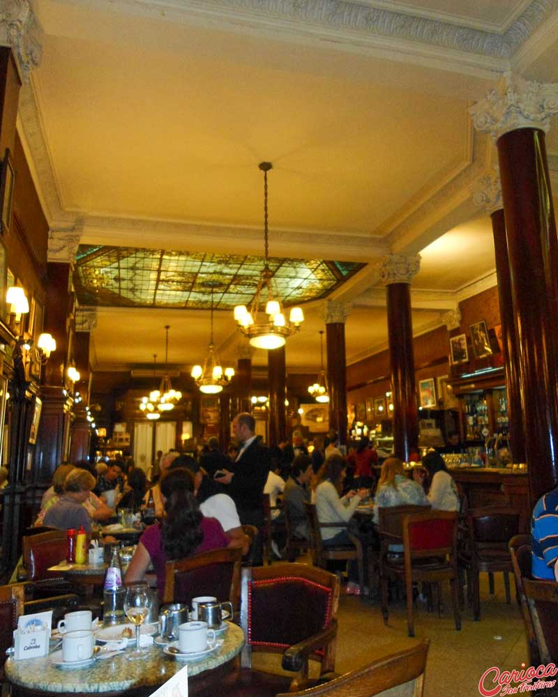 Café Tortoni em Buenos Aires