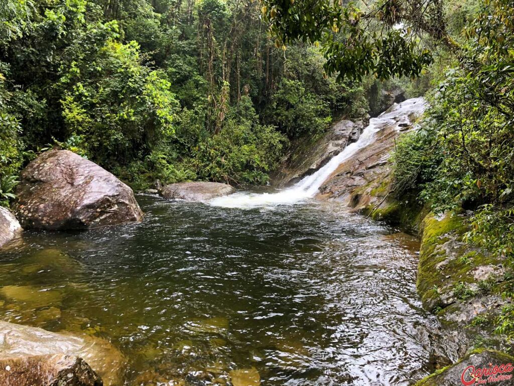 Poço do Marimbondo na Vila de Maromba