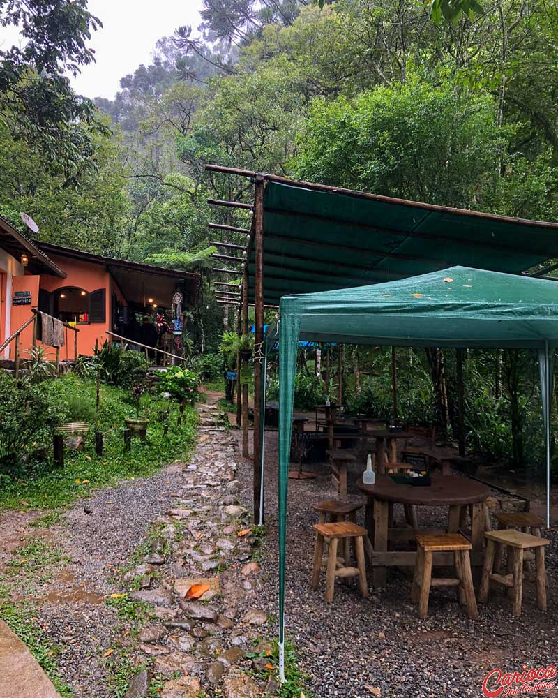 Entrada para a Cachoeira Véu da Noiva em Maromba