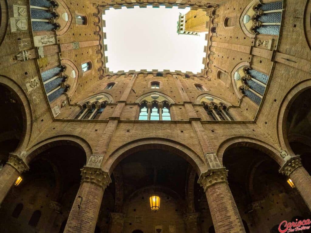 Interior do Palazzo Publico em Siena