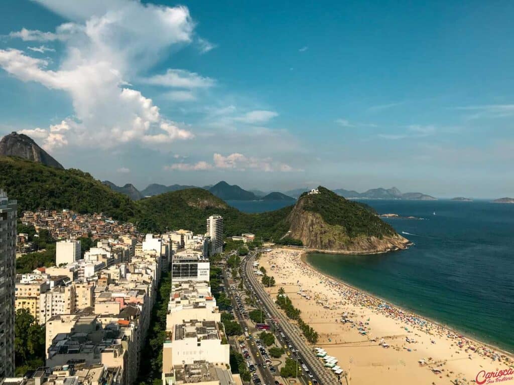 Vista do Hilton, hotel em frente à praia no Rio de Janeiro