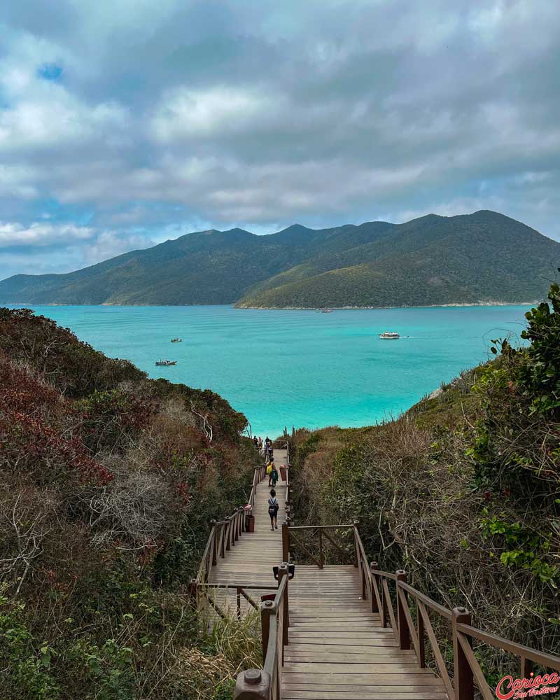 Escadarias do Pontal do Atalaia em Arraial do Cabo