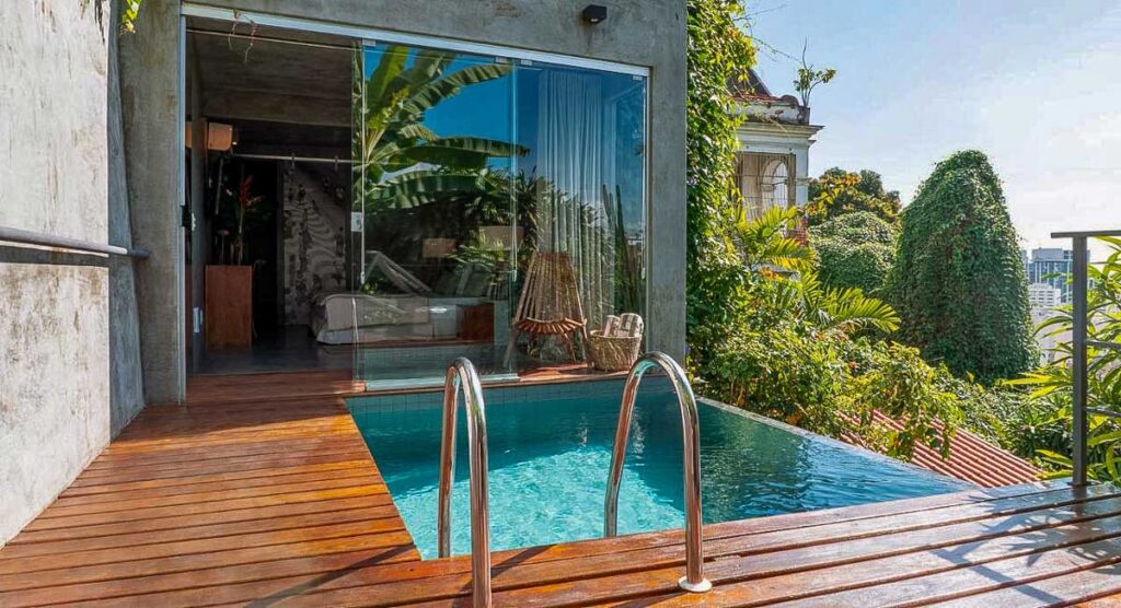 Suíte Carioca da Casa Geranio, um dos hotéis com piscina privativa no rio de janeiro