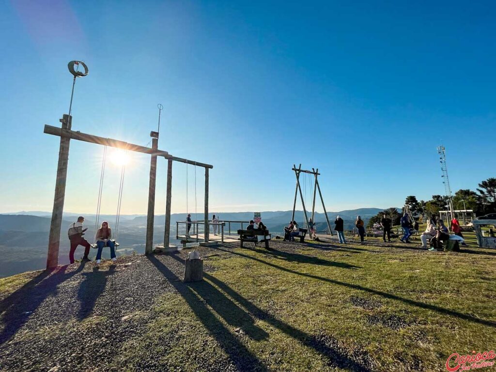 Balanços no Morro do Parapente em Urubici