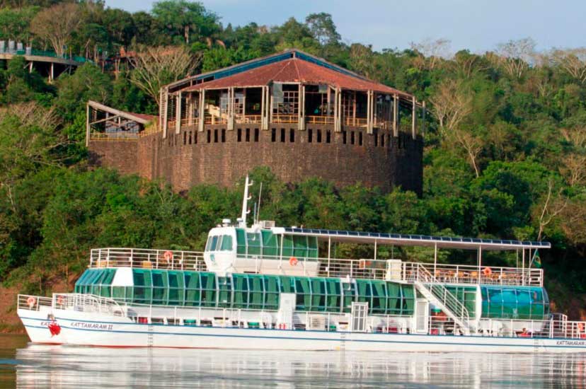 Passeio Kattamaran em Foz do Iguaçu