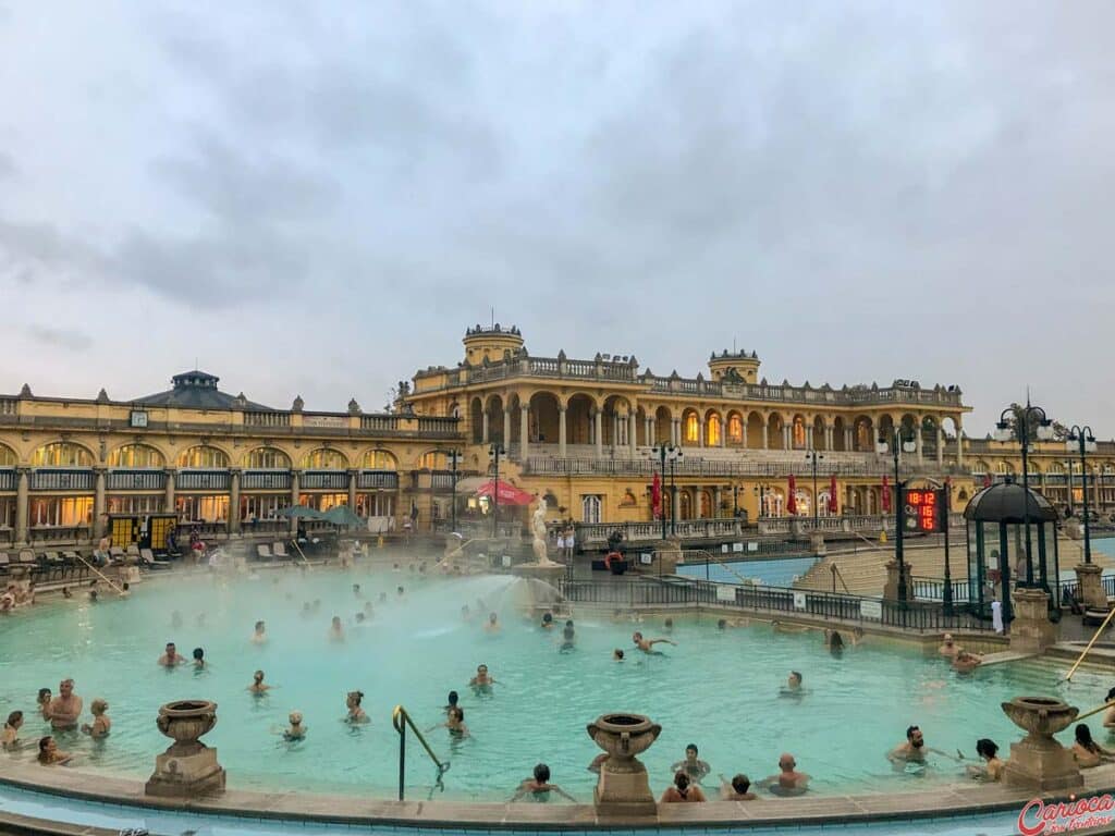 Termas Széchenyi em Budapeste