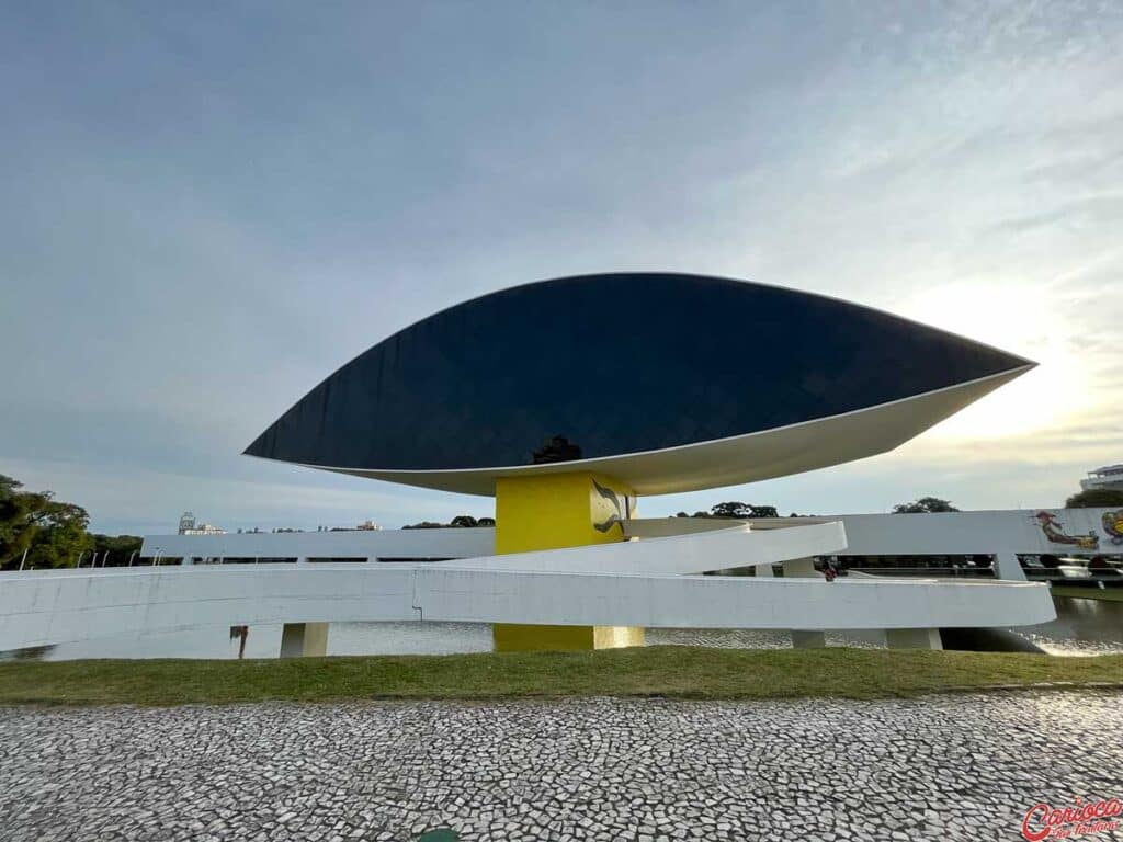 Museu Oscar Niemeyer em Curitiba