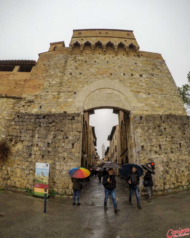 Porta San Giovanni em San Gimignano