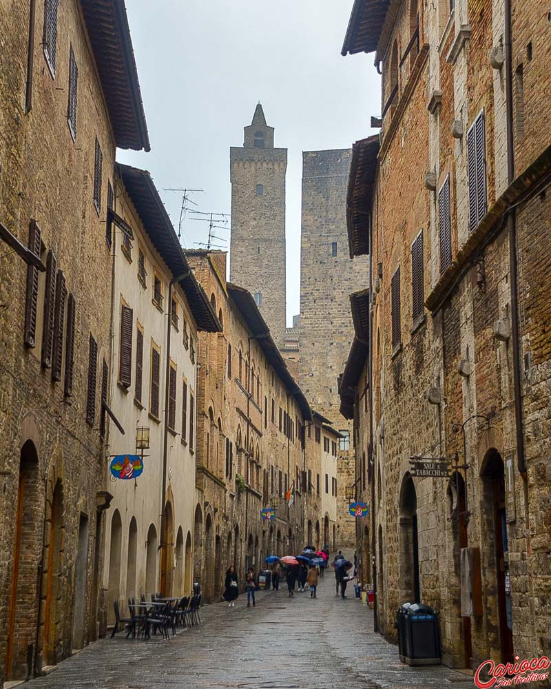 Via San Giovanni em San Gimignano