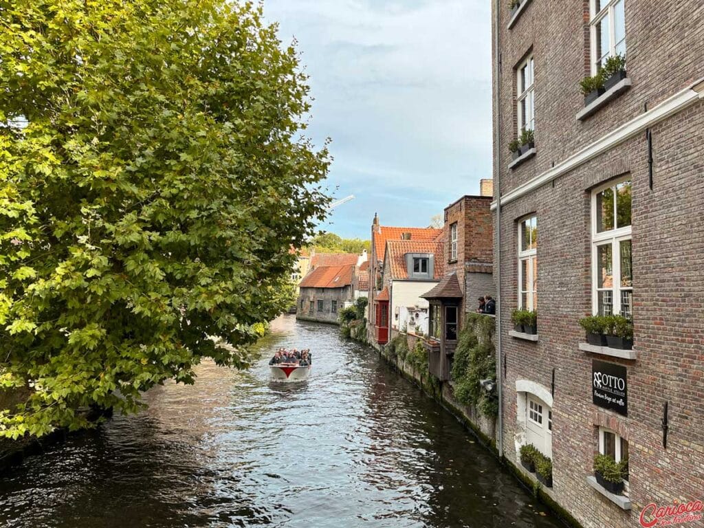 Passeio de barco em Bruges