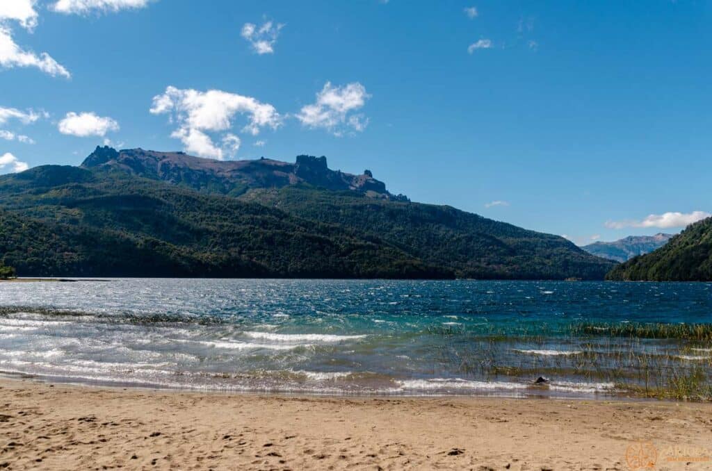 Lago Falkner na Rota dos 7 Lagos