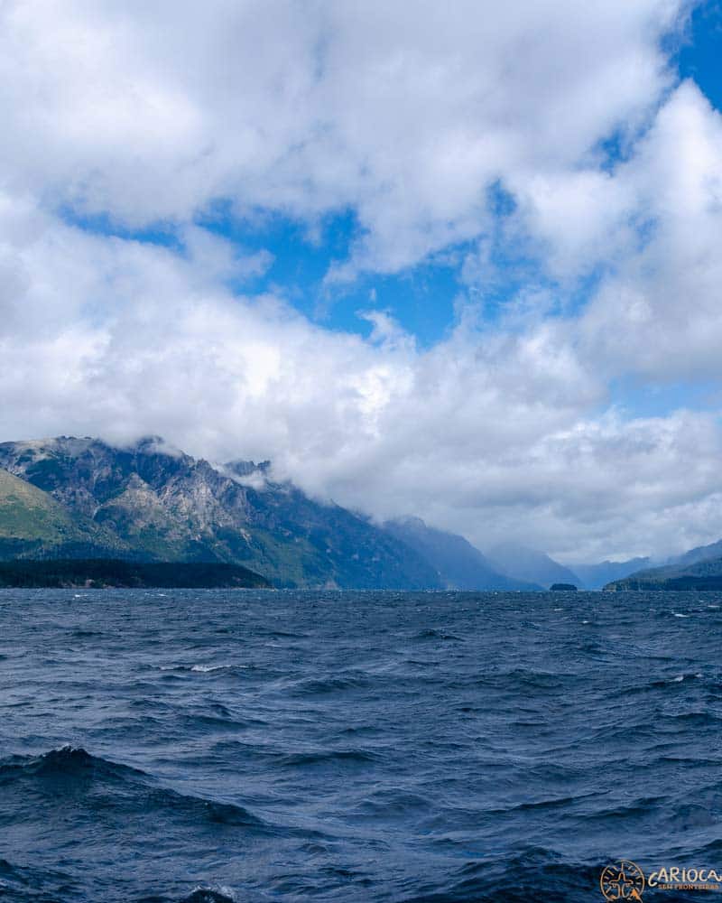 Lago Nahuel Huapi em um passeio de barco em Bariloche